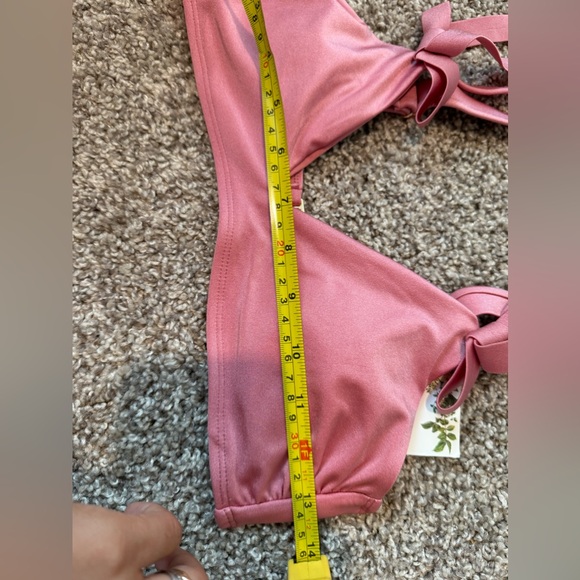 Pink swim top summer bikinis size medium - Picture 5 of 6